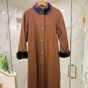 Albert Nipon Vintage Brown Wool Velvet Long Coat Faux Fur Trim Size 6 USA